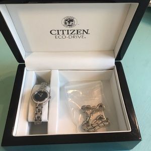 Citizen woman’s watch never worn